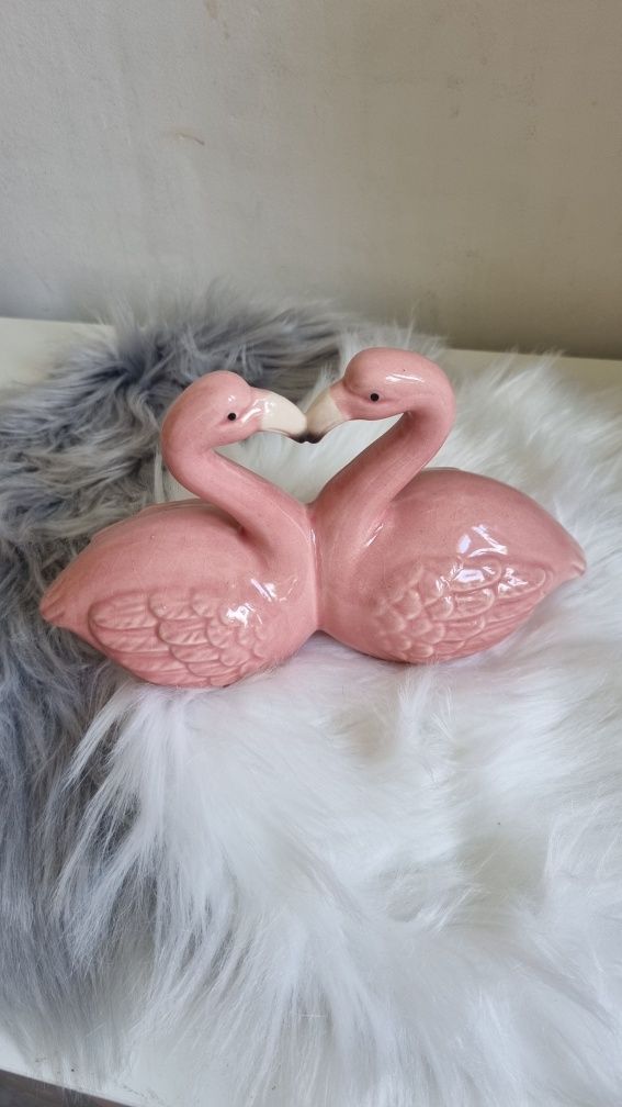 Figurka dekoracyjna flamingi