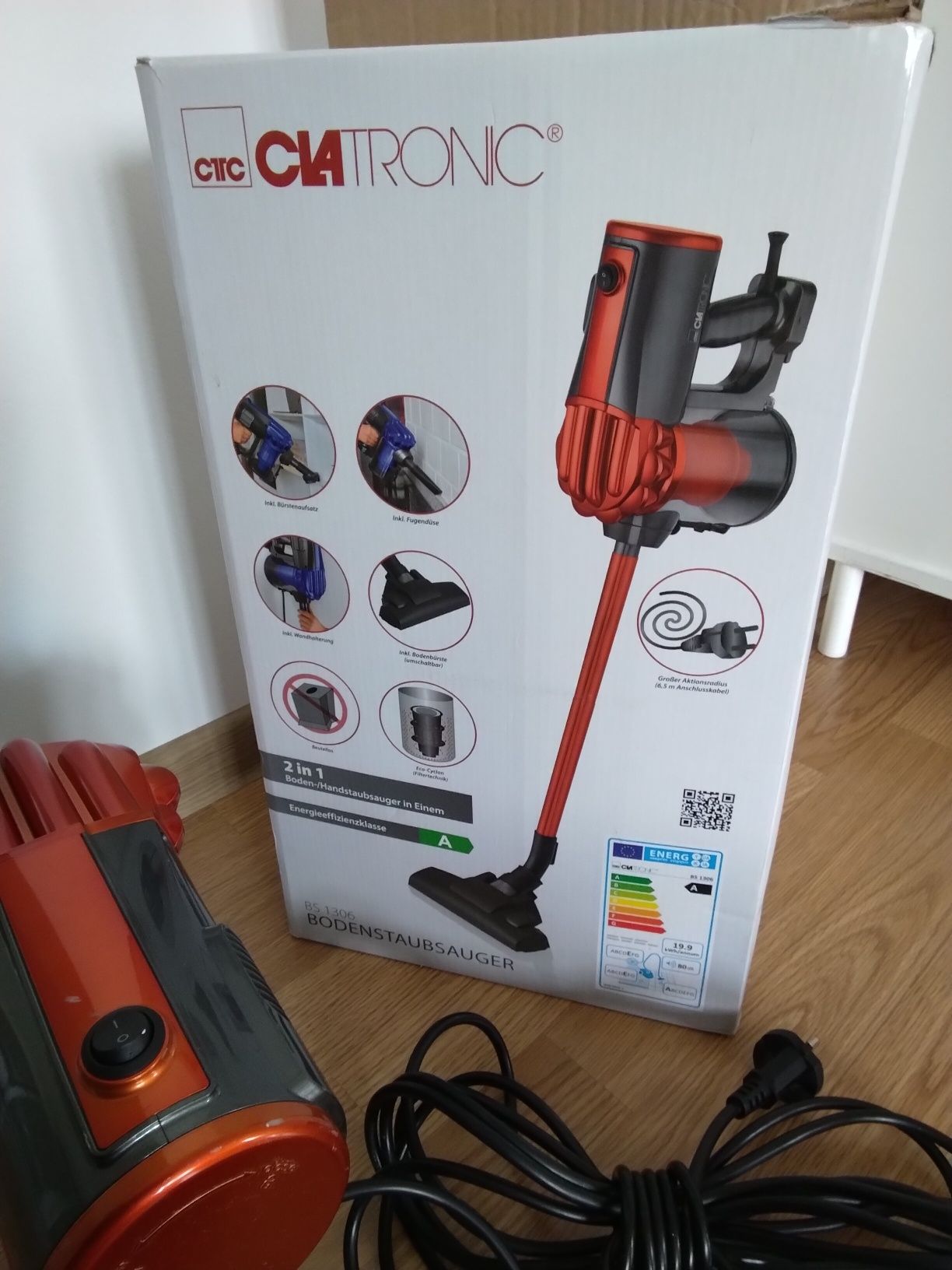 Clatronic odkurzacz ręczny pionowy sieciowy