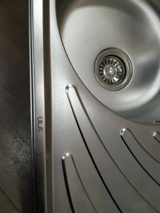 Мийка для кухні з нержавійки