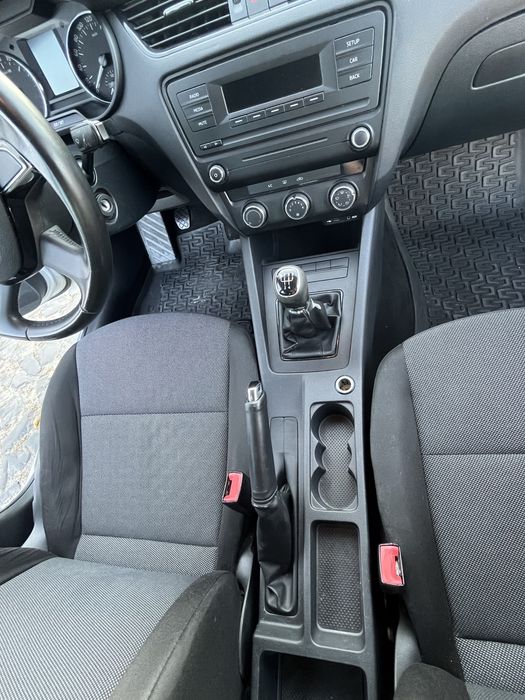 Автомобіль Skoda Octavia 2014 1.6 tdi універсал Шкода Октавія Дизель