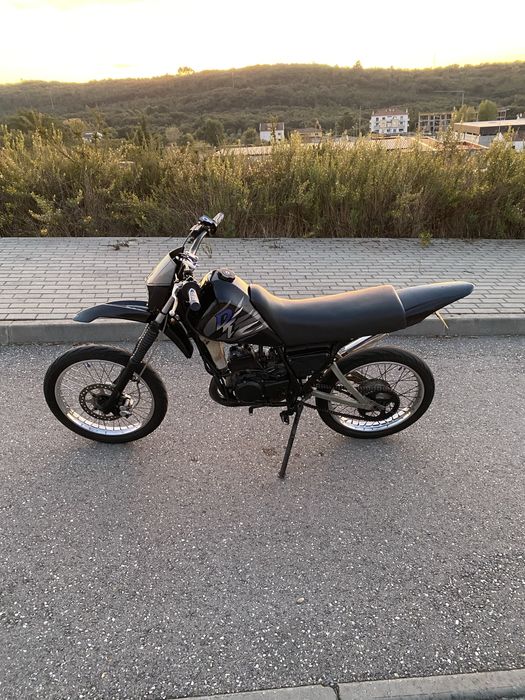 Yamaha Dt Lcd 50