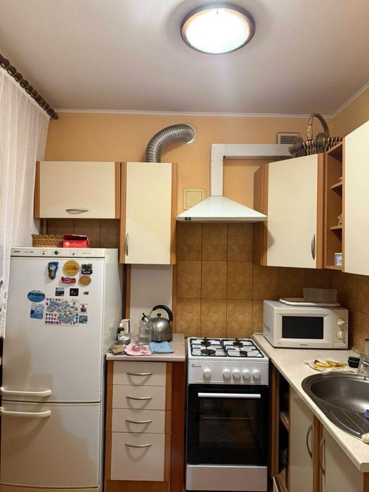 Продаж 2-х кім район центру