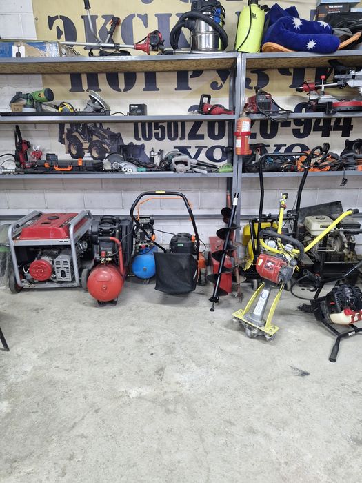 інструмент для будівництва