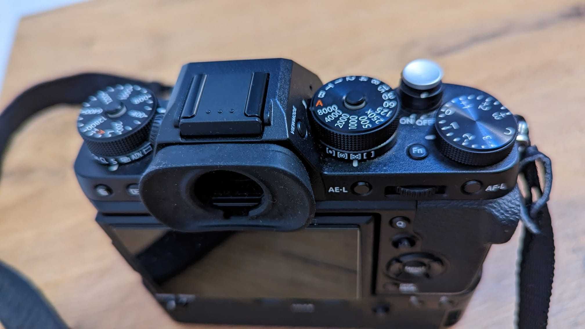 Fujifilm Fuji Xt-2 aparat APS-C mirrorless + battery grip