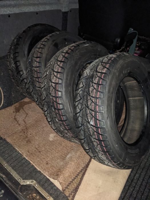 Нові шини  зимові rosawa snowgard 205 65 r15 94t зимова