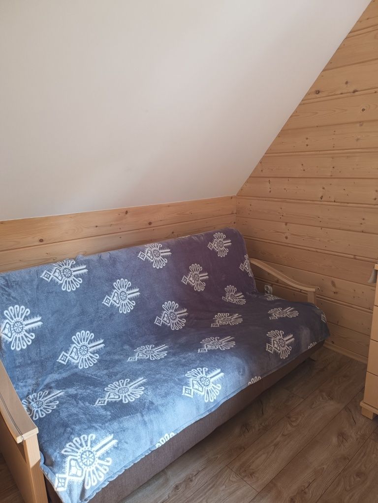 Całoroczny domek do wynajęcia z jacuzzi