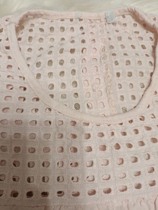 Bluzka z a'la siatka na plecach i dekolcie made in italy różowa damska