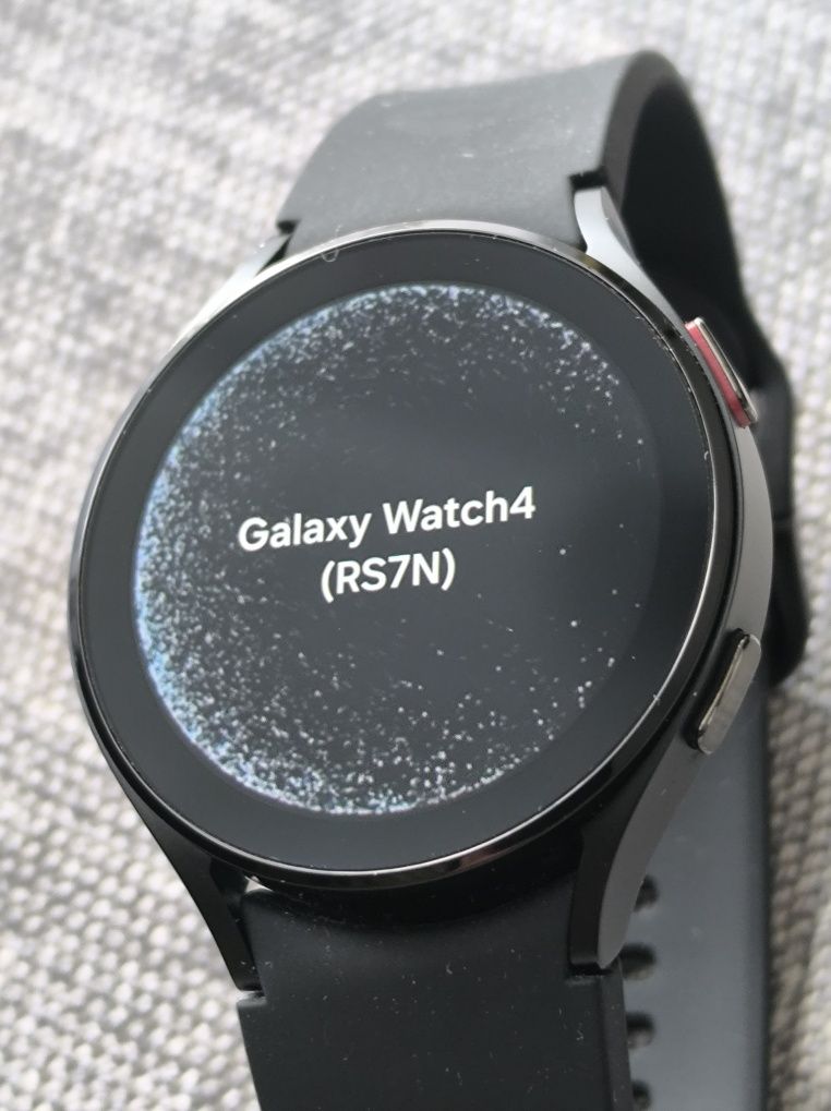 Samsung Galaxy Watch 4 RS7N SM-R870