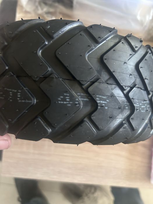 Pneu trotinete 10 polgadas