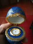 Ovo relógio tipo fabergé
