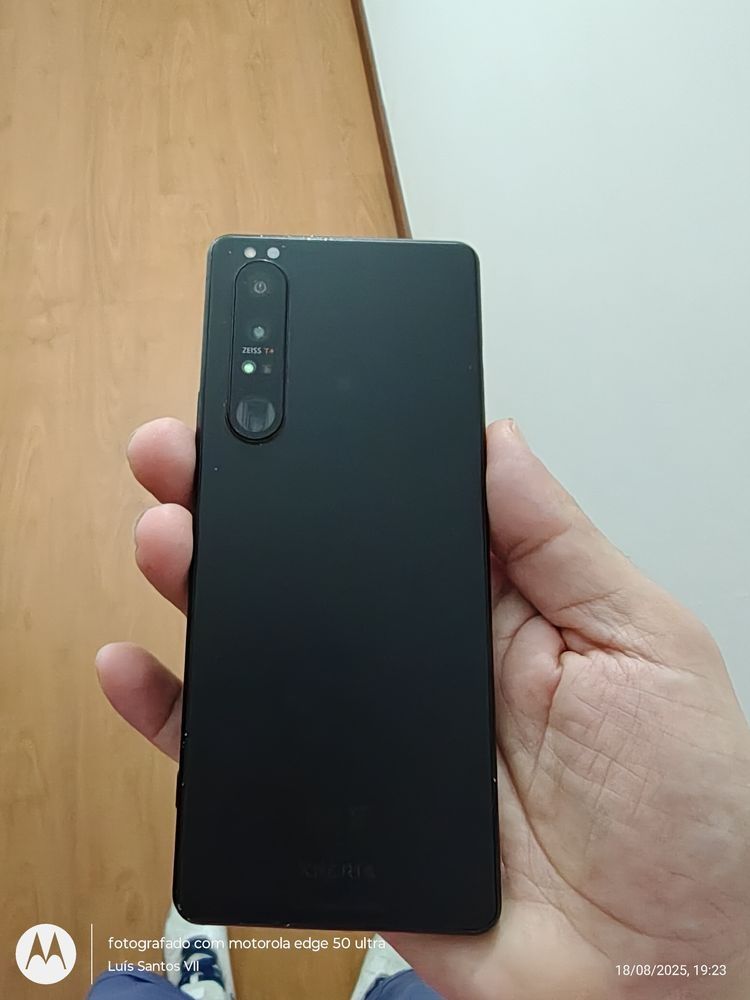 Troco Sony Xperia 1 MK 3 por iPhone 
12/256gbs