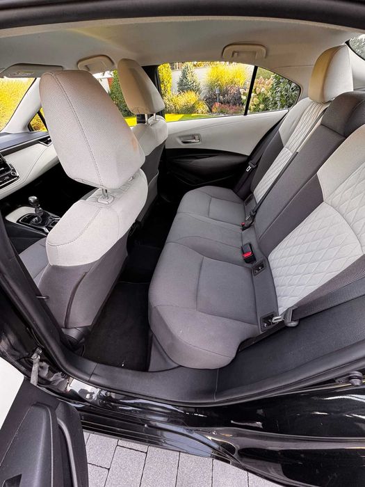 Toyota Corolla 1.6 Benzyna