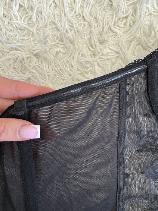 Набір мереживних корсетів та пояс з гартерами