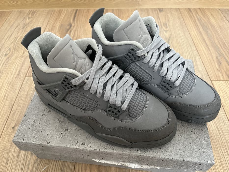 Nike air jordan 4 wet cement 40