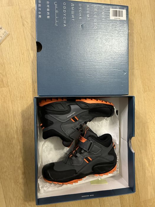 Buty zimowe Geox r. 32 NOWE