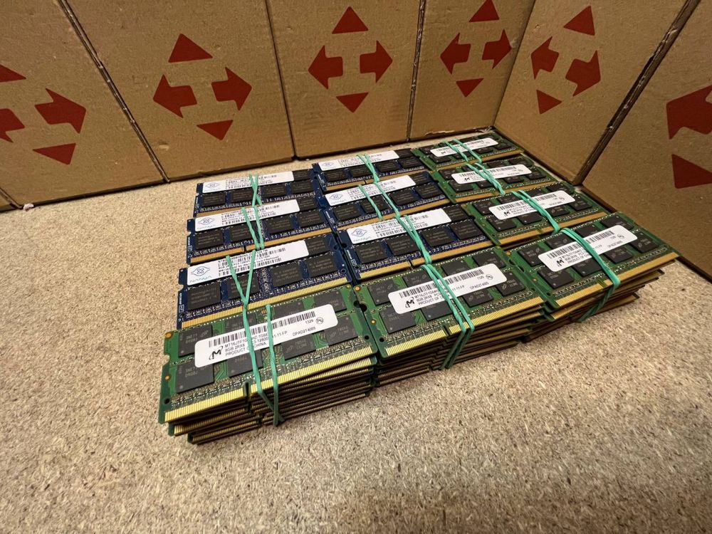 Оперативна пам'ять DDR3 1.5v 8gb 1600 | PC3-12800 | SODIMM |