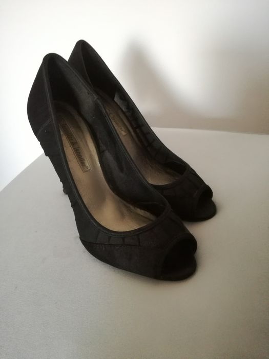 Czarne szpilki koronka 37