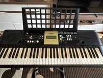 Keyboard  Yamaha YPT-220