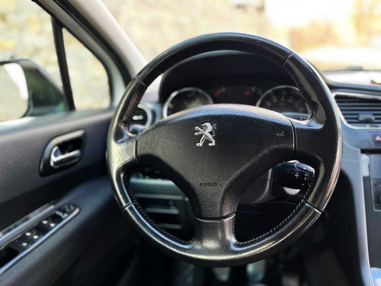 Peugeot 5008 2016