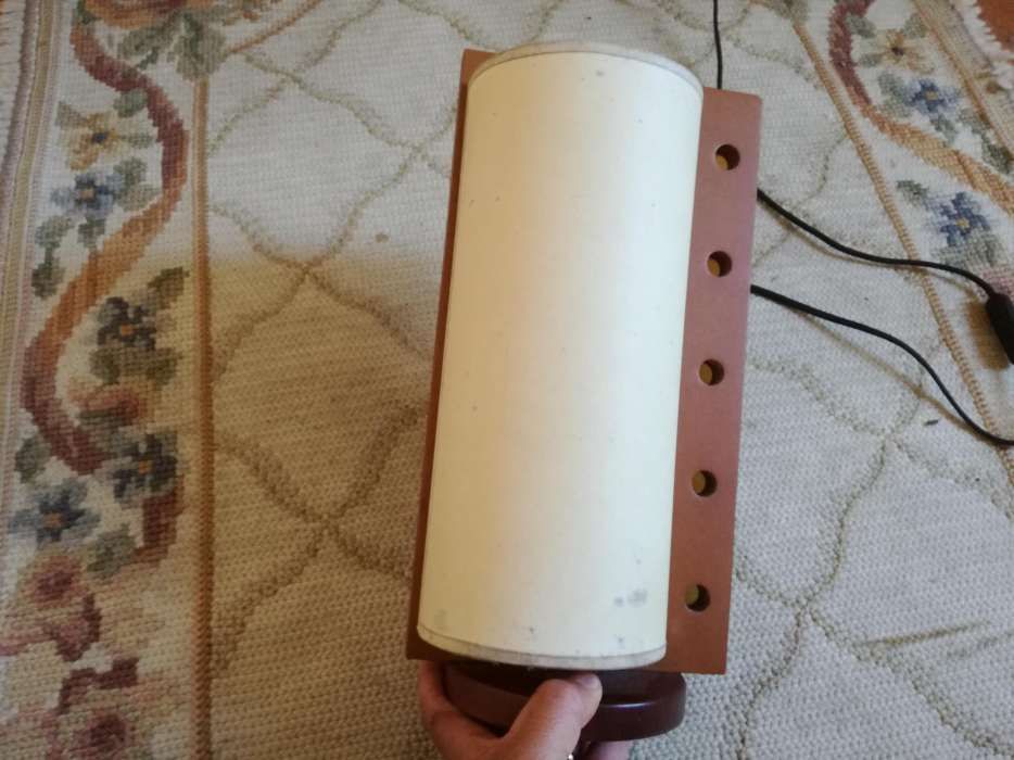 Candeeiro em pinho mel