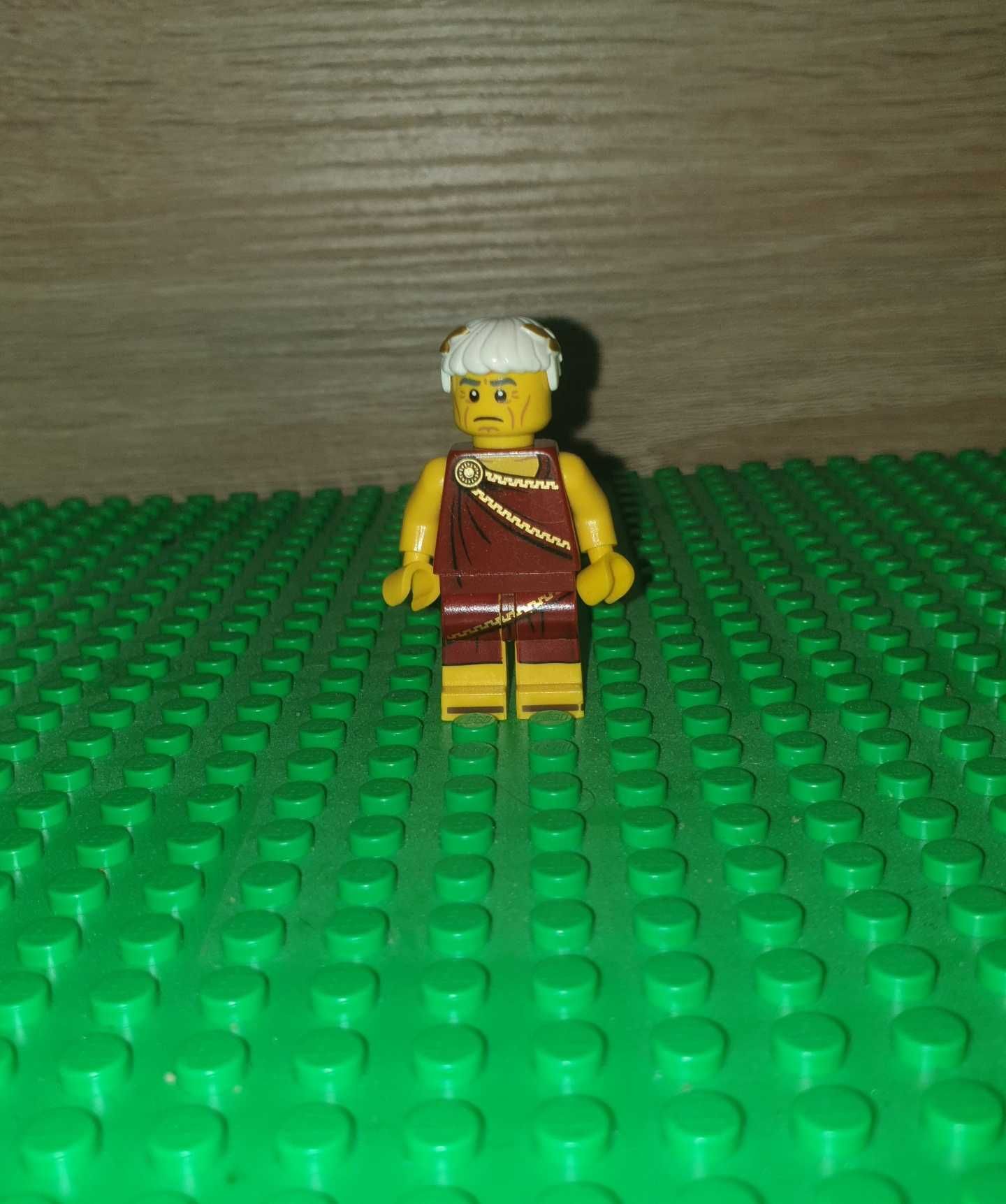 Lego Minifigures Series 9 Cesarz Rzymski Roman Emperor