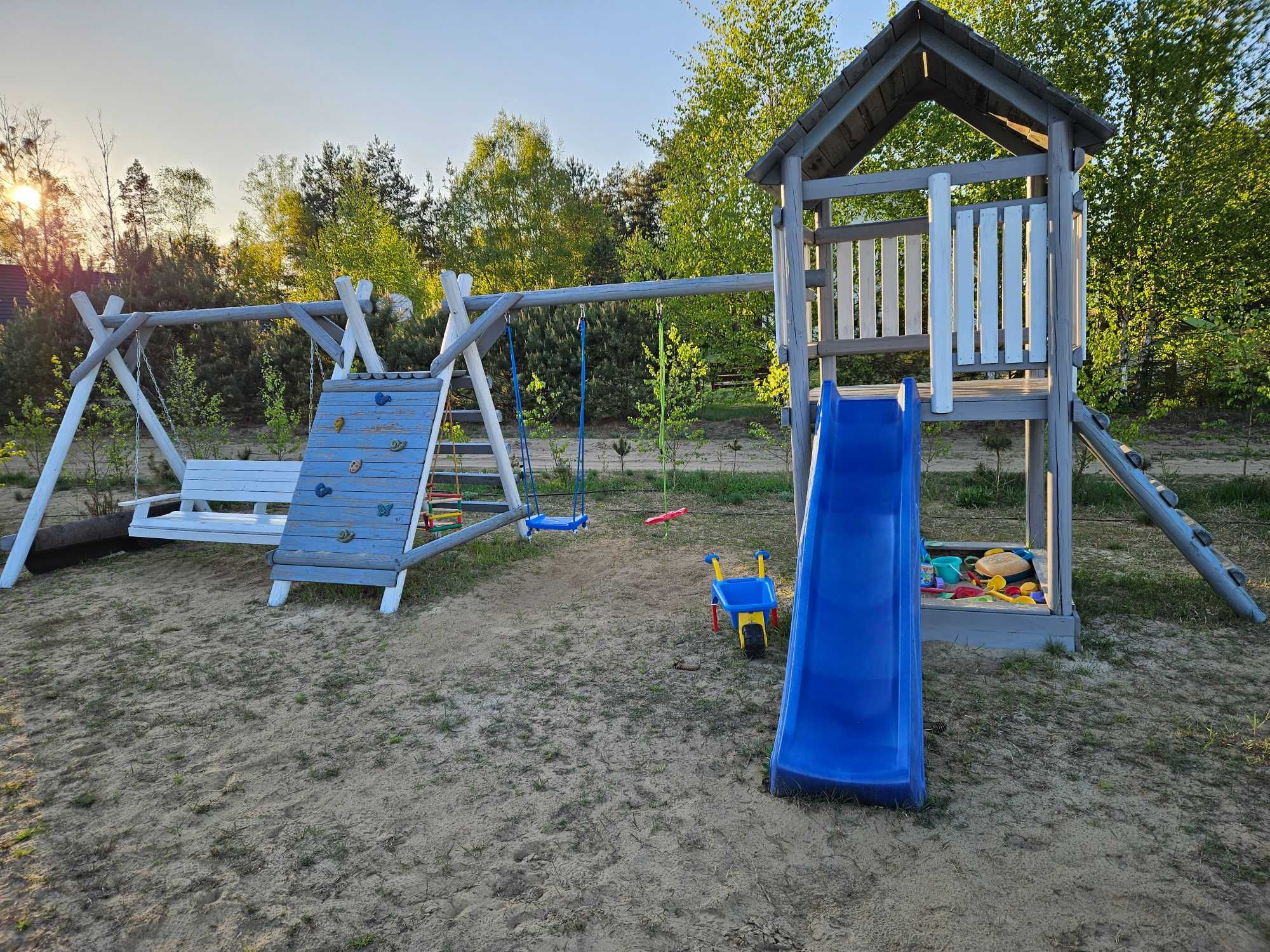 Pole namiotowo - kempingowe na Kaszubach (Brusy, Chojnice)
