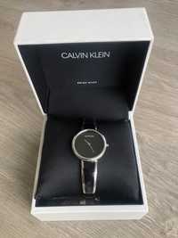 Relógio Calvin Klein com caixa e garantia
