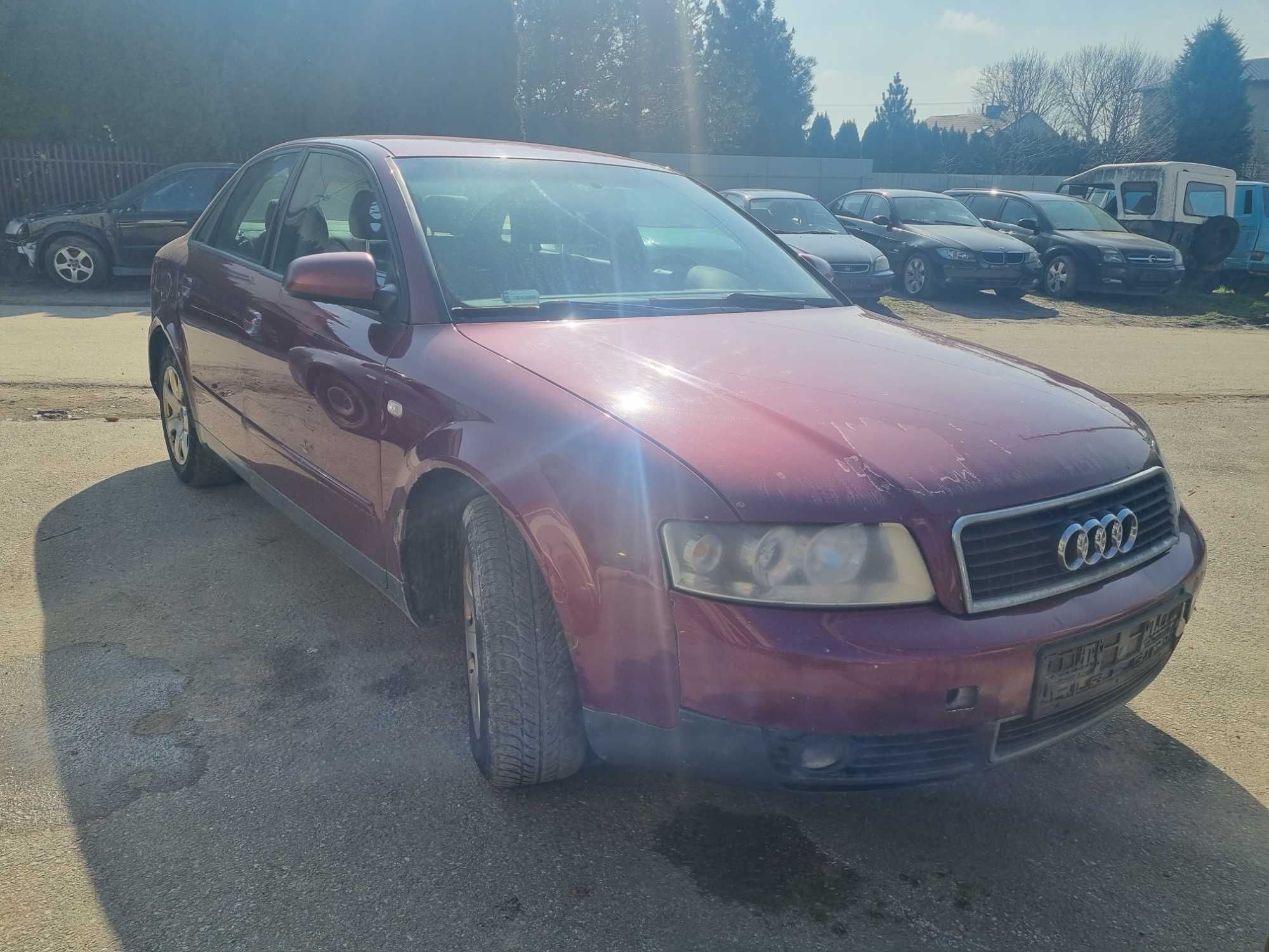 Audi a4 b6 sedan 2,0 131km na czesci