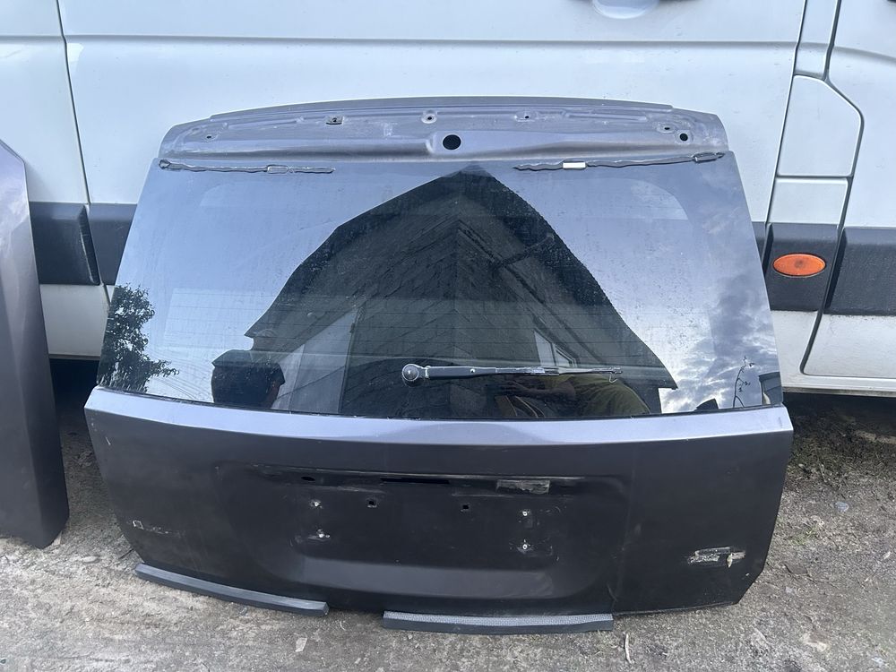 Jeep Compass I (Джип Компас 1) капот