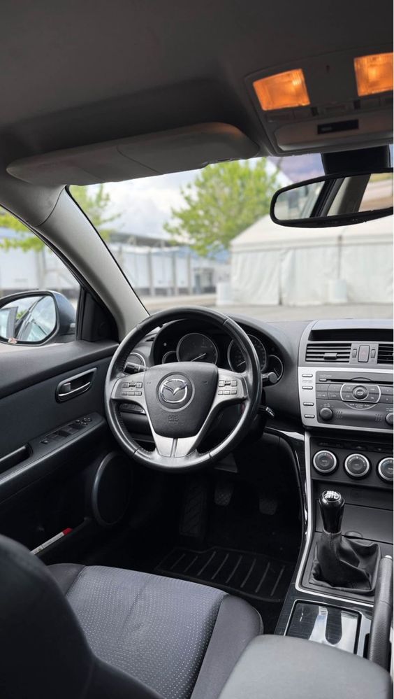 Mazda 6 de 2009 com 140cv