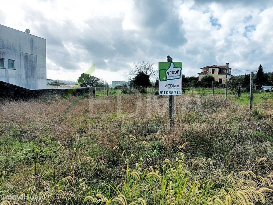Magnifico terreno de Construção - Cruz