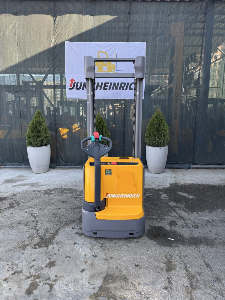 Електро штабелер Jungheinrich EJC 214 Liion 2019