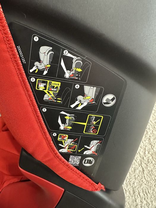 Автокрісло Britax Römer KIDFIX 2 R б/в