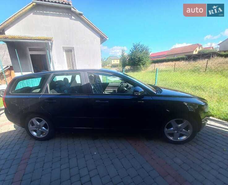 Продам Volvo V50 2009