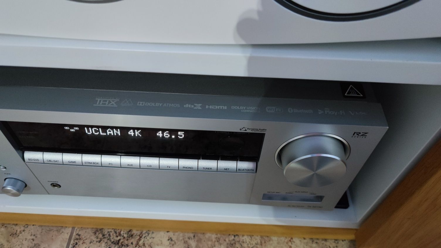 Receptor A/V Onkyo TX-RZ730