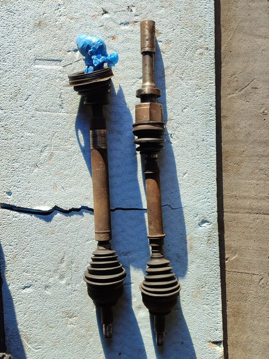 Полуось,Привод,Шрус Laguna 2 1.8,2.0 бензин