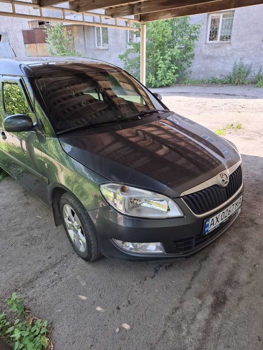 Продам Skoda roomster