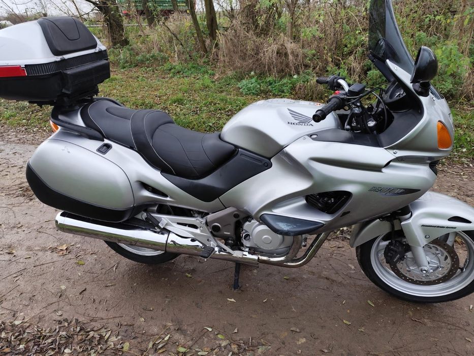 Honda NTV 650 Deauville, 26 800 km / SV650, Bandit, CB500