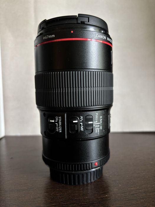 Obiektyw Canon EF MACRO LENS EF 100mm 1:2.8 L IS USM