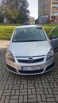 Opel Zafira B 1,6 benzyna 2007r 7osobowy, hak