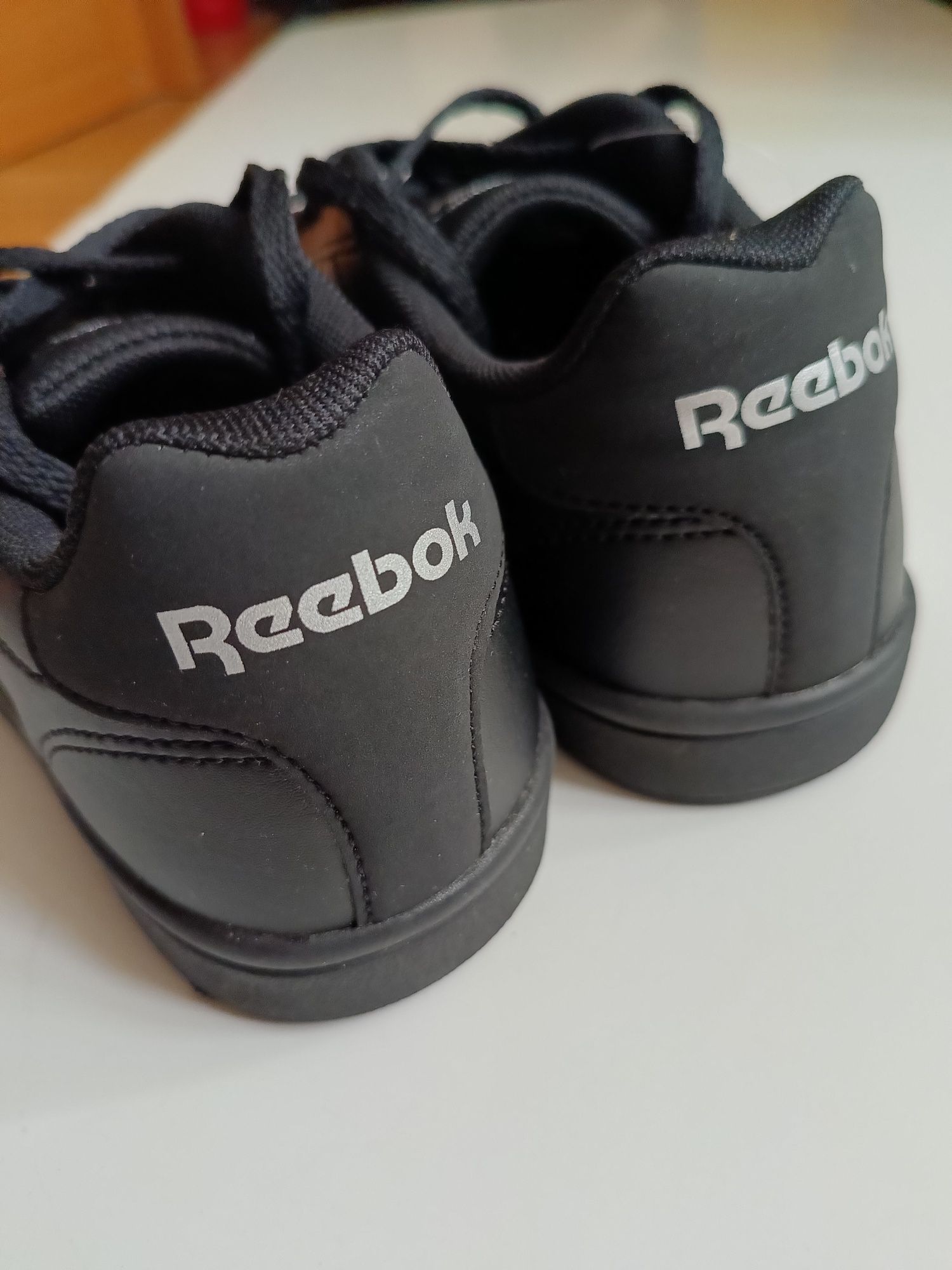 Reebok complete clean кеди кросівки р. 38,5