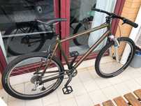 Mountain Bike Kona XC with spare parts