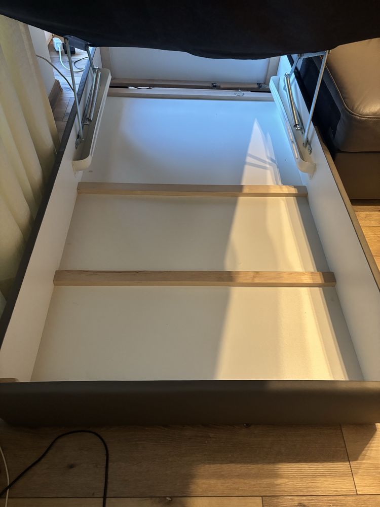 Naroznik skórzany z funkcją spania Idea Sofa Basic II