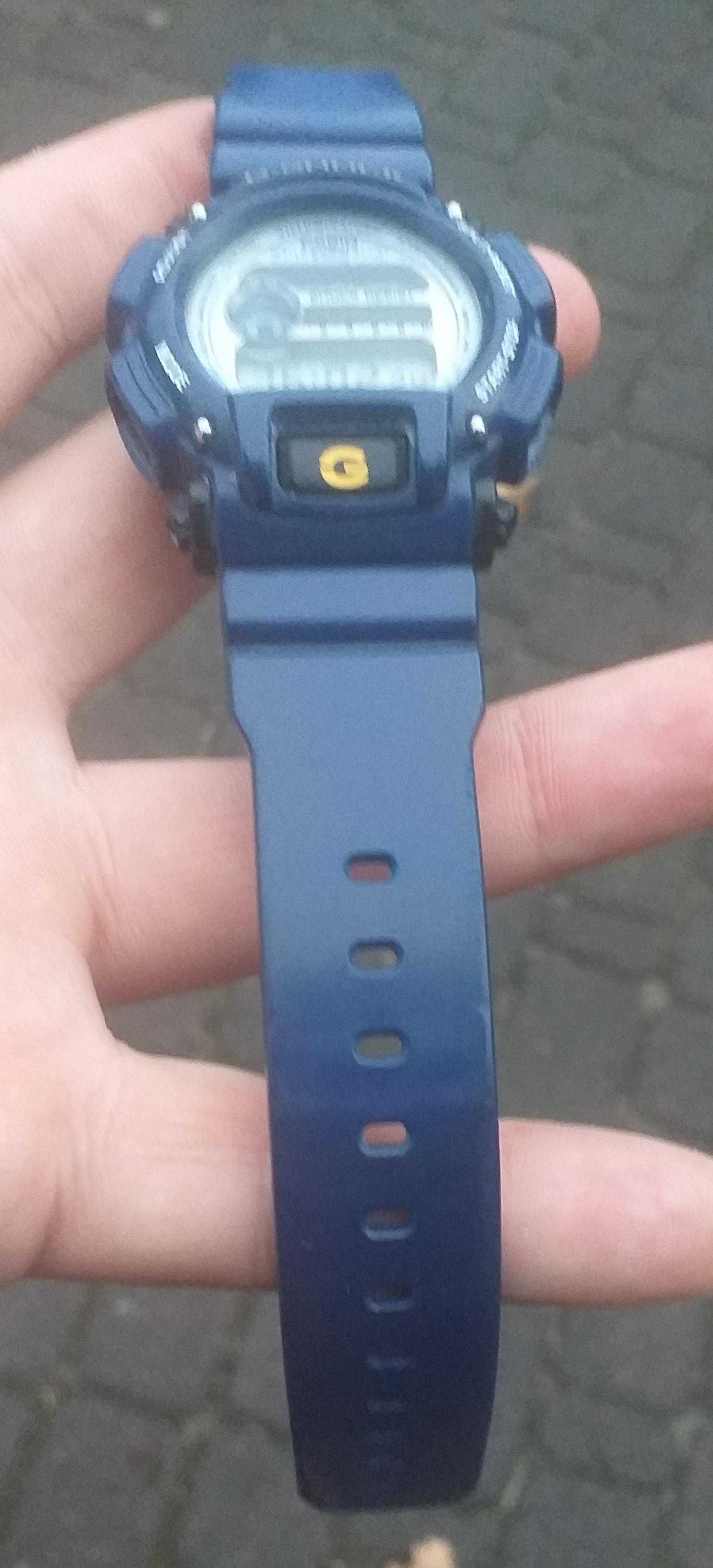 Zegarek Casio G-Shock DW-9052.