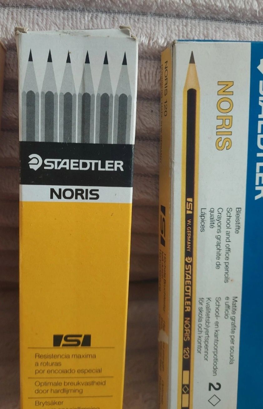 Material desenho Rotring Staedtler Molin