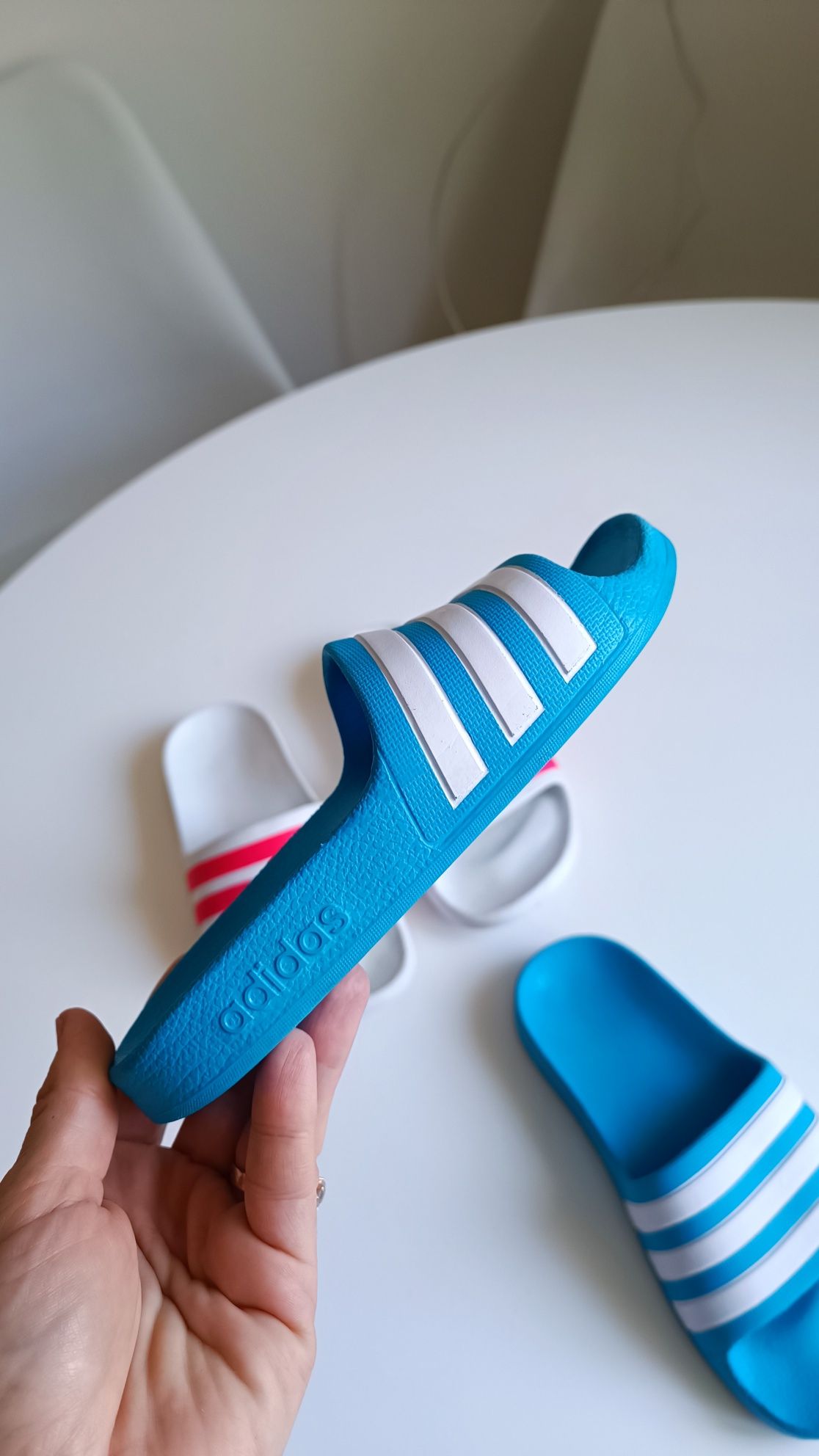 Adidas Шльопанці