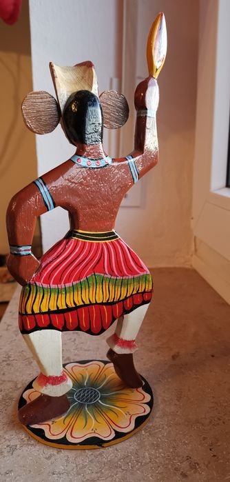 Figurka Kolam lub Sanni Yakuma ze Sri Lanki