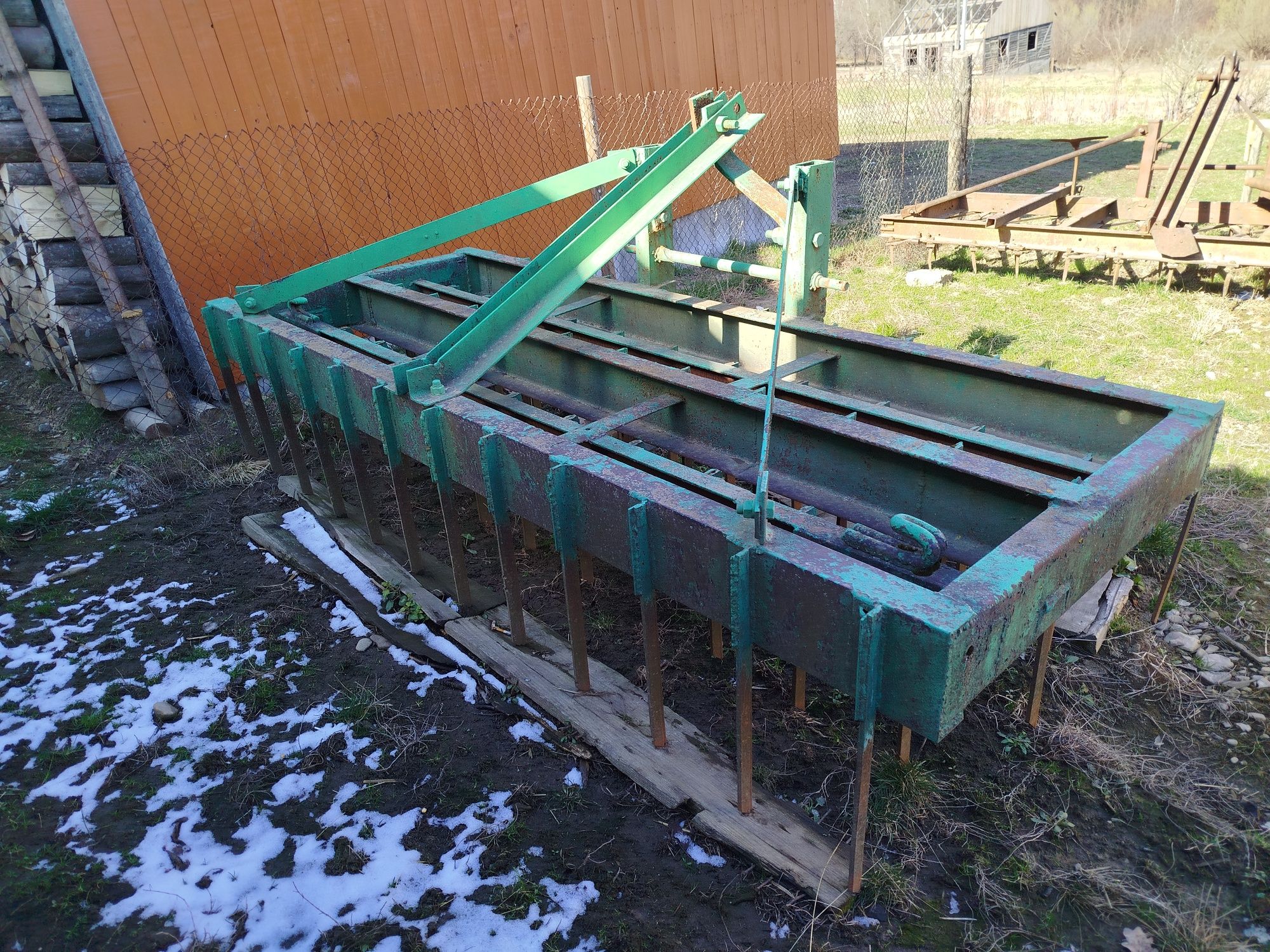Продам культиватор  підходить до трактора Юмз Мтз Т 40
