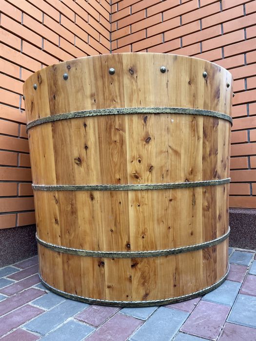 Купель (чан) кругла для лазні та сауни З ялівця (можжевельник)