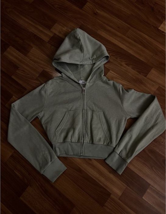 Зип -Худи h&m.